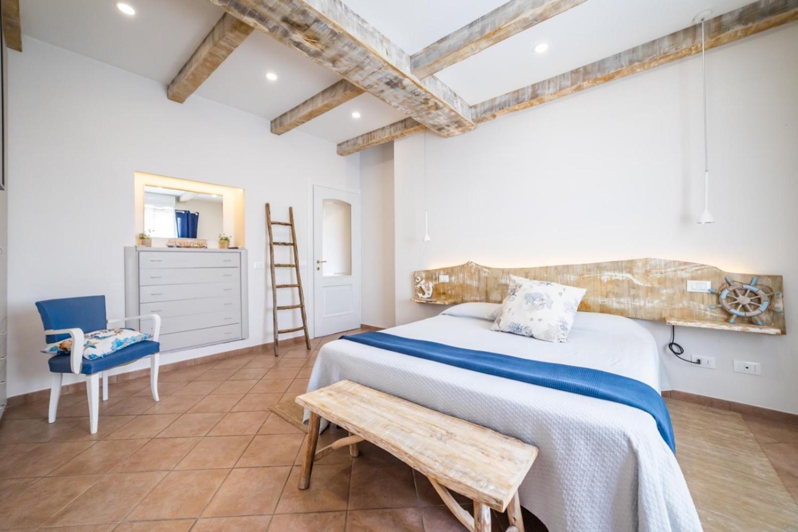 Ferienwohnung Chez Luis Imperia Exterior foto